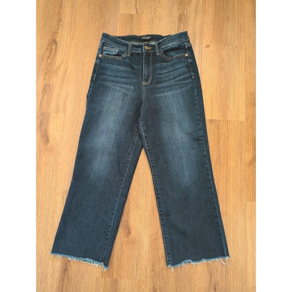 Judy Blue Wide Leg Crop Jeans Women's Size 7/28 Blue Denim Stretch Raw Hem